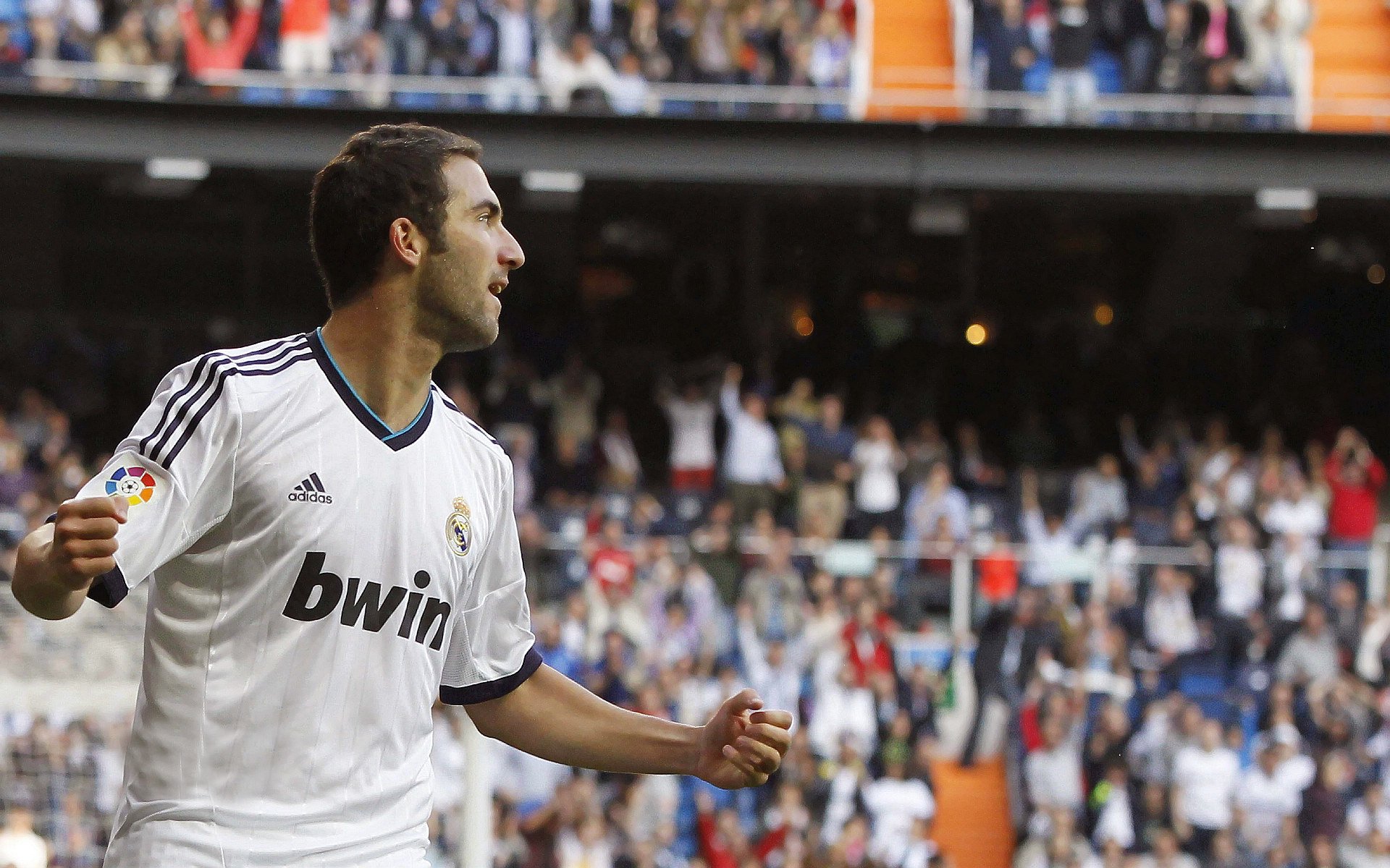 爱游戏体育账号注册-最经典的“冠军归属战”场面回顾，冠军归我我归你电竞宝书网